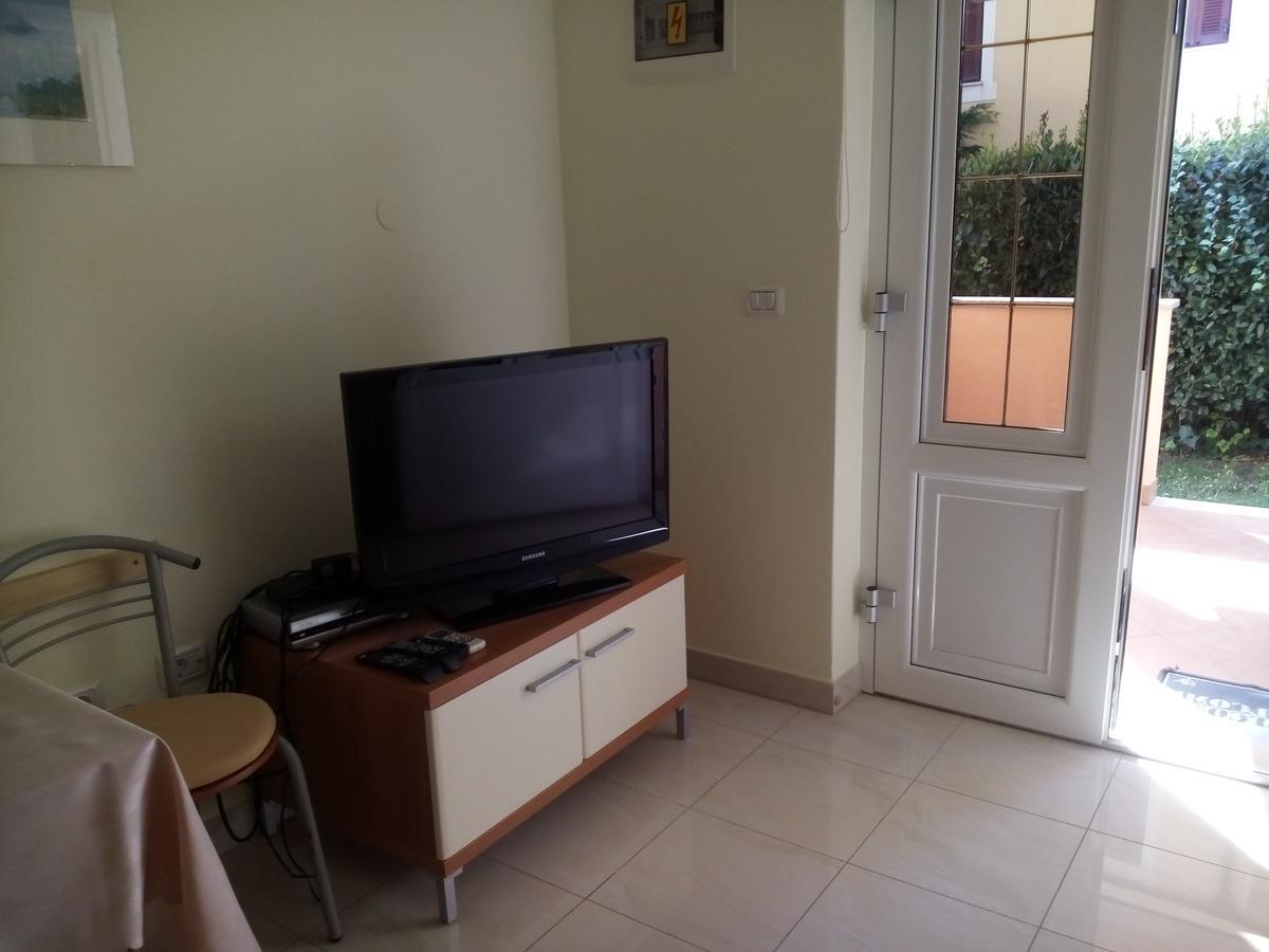 Apartments Villa Fernetich เปรมันตูรา ภายนอก รูปภาพ
