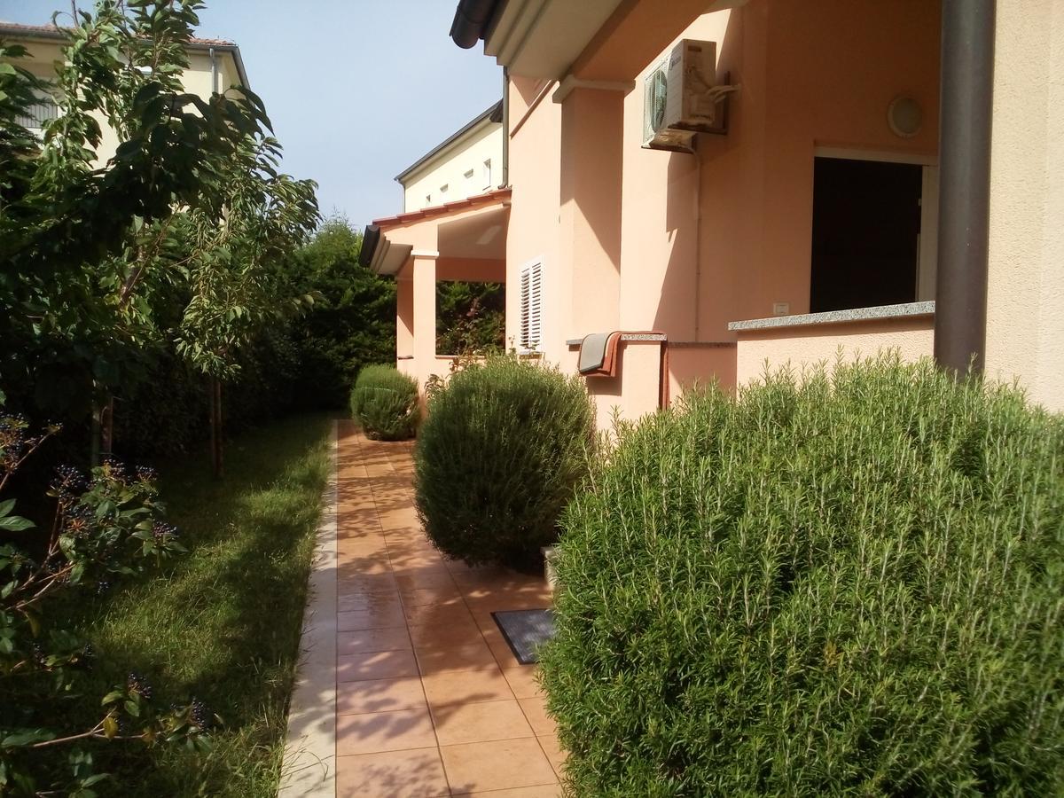 Apartments Villa Fernetich เปรมันตูรา ภายนอก รูปภาพ