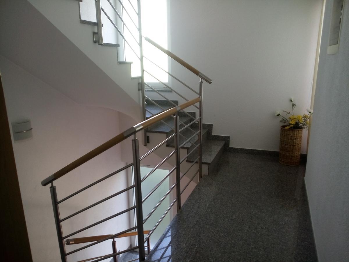 Apartments Villa Fernetich เปรมันตูรา ภายนอก รูปภาพ