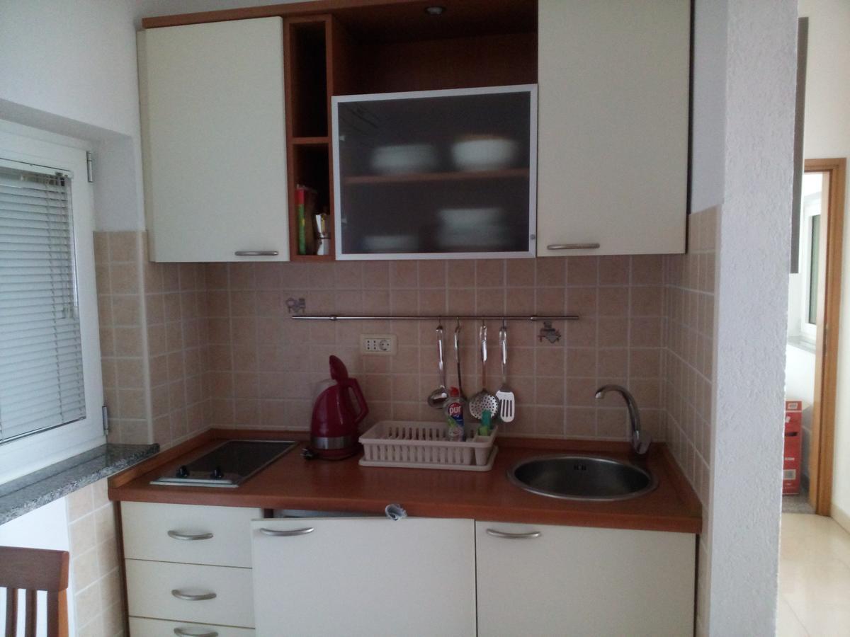 Apartments Villa Fernetich เปรมันตูรา ภายนอก รูปภาพ